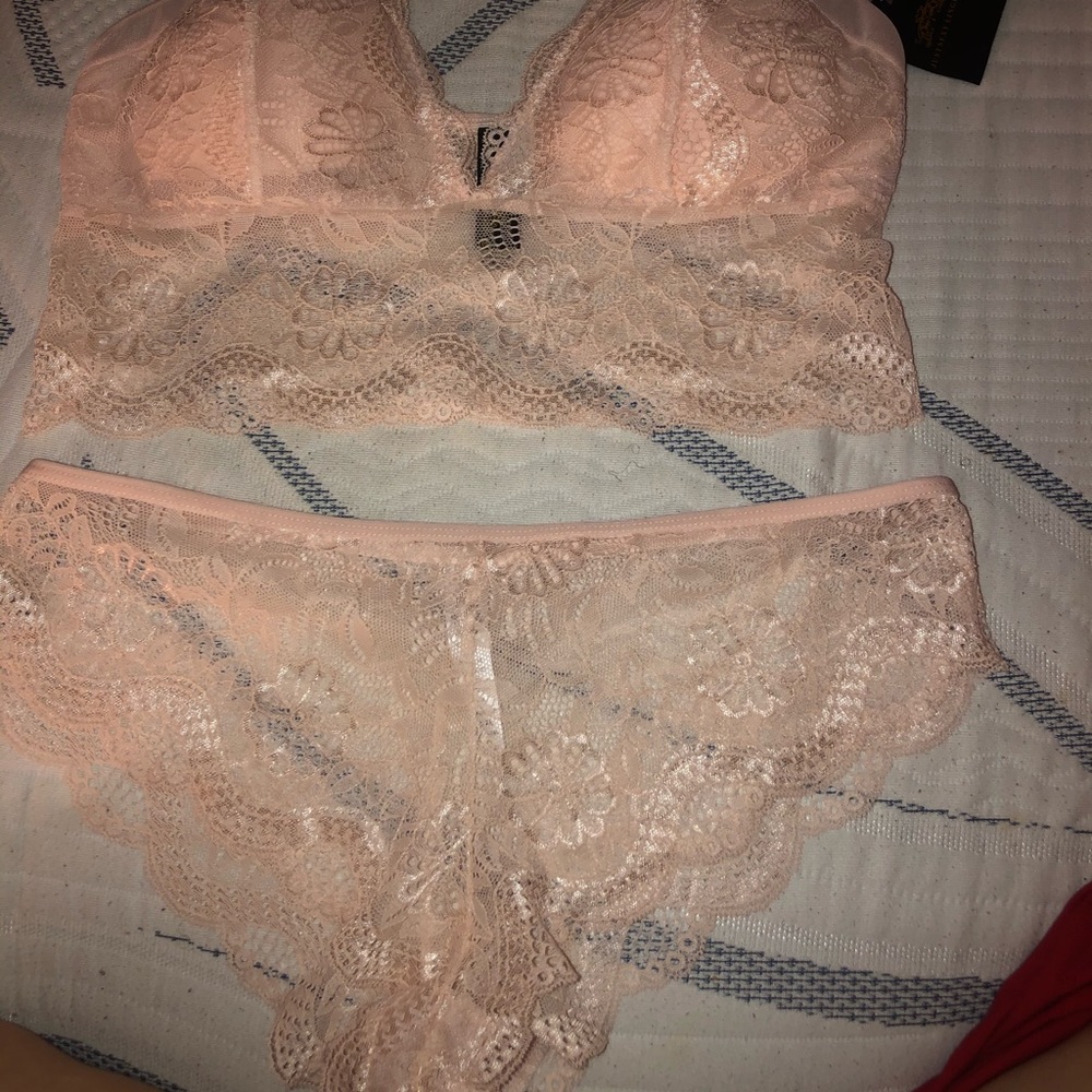 Mesh panty and bra set